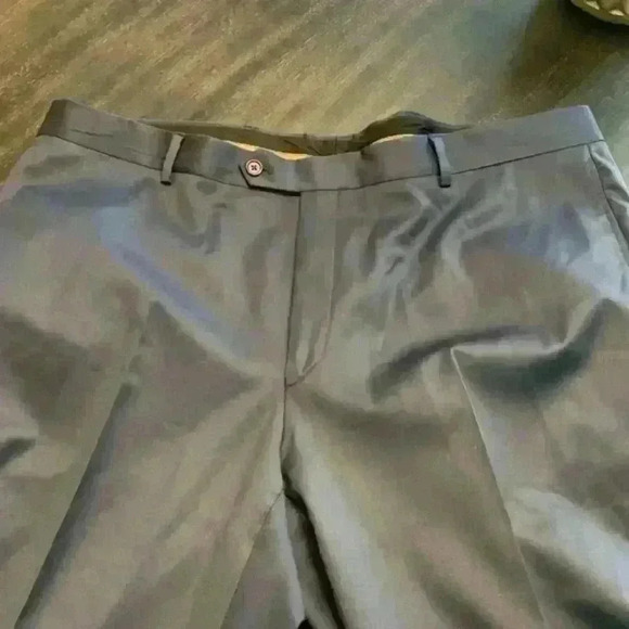 Jos A Bank pants - Picture 2 of 3